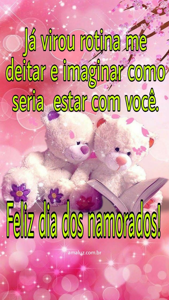 Um feliz dia dos namorados com flores e urcinhos de pelussas.